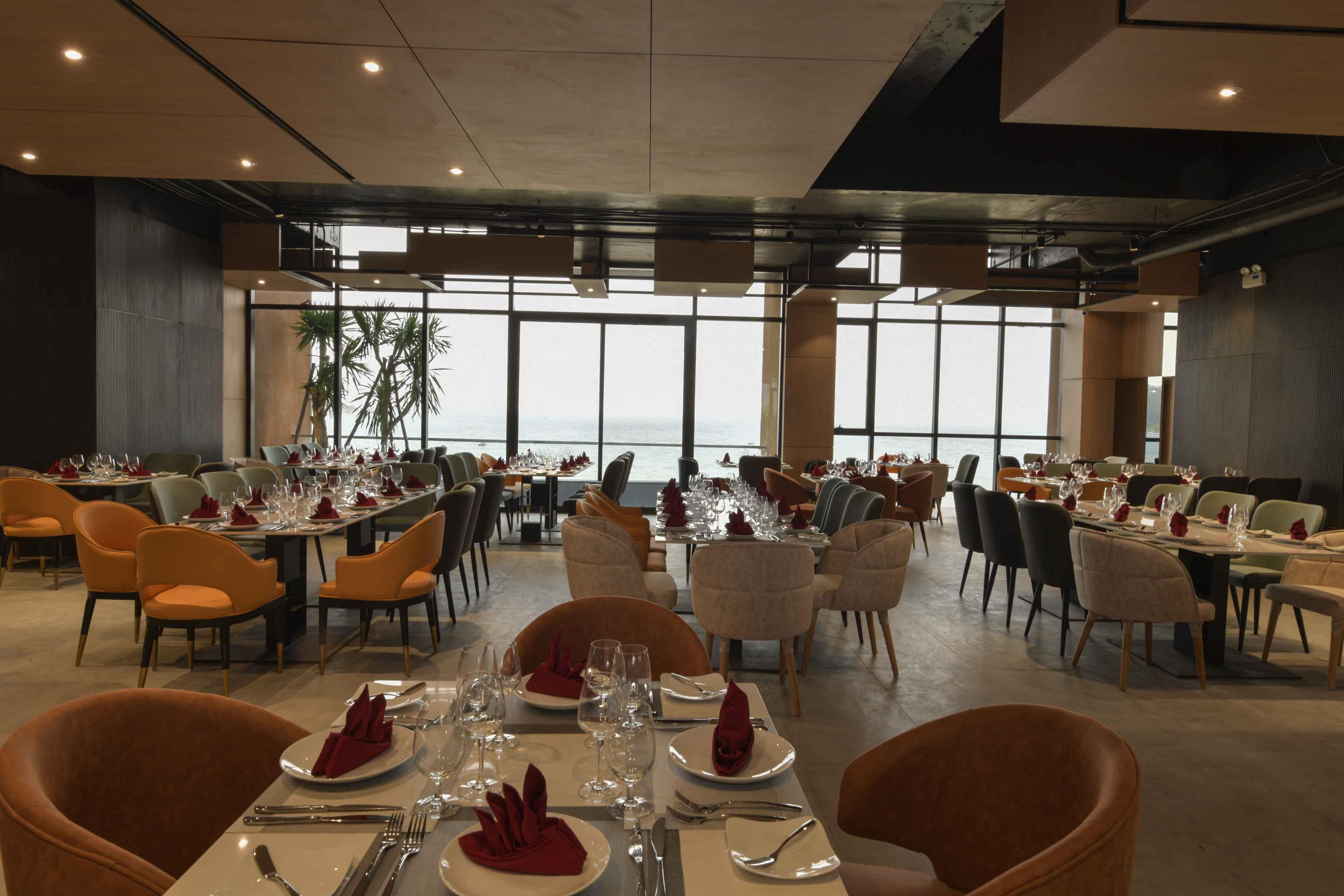 The Code Hotel & Spa Da Nang Exterior photo