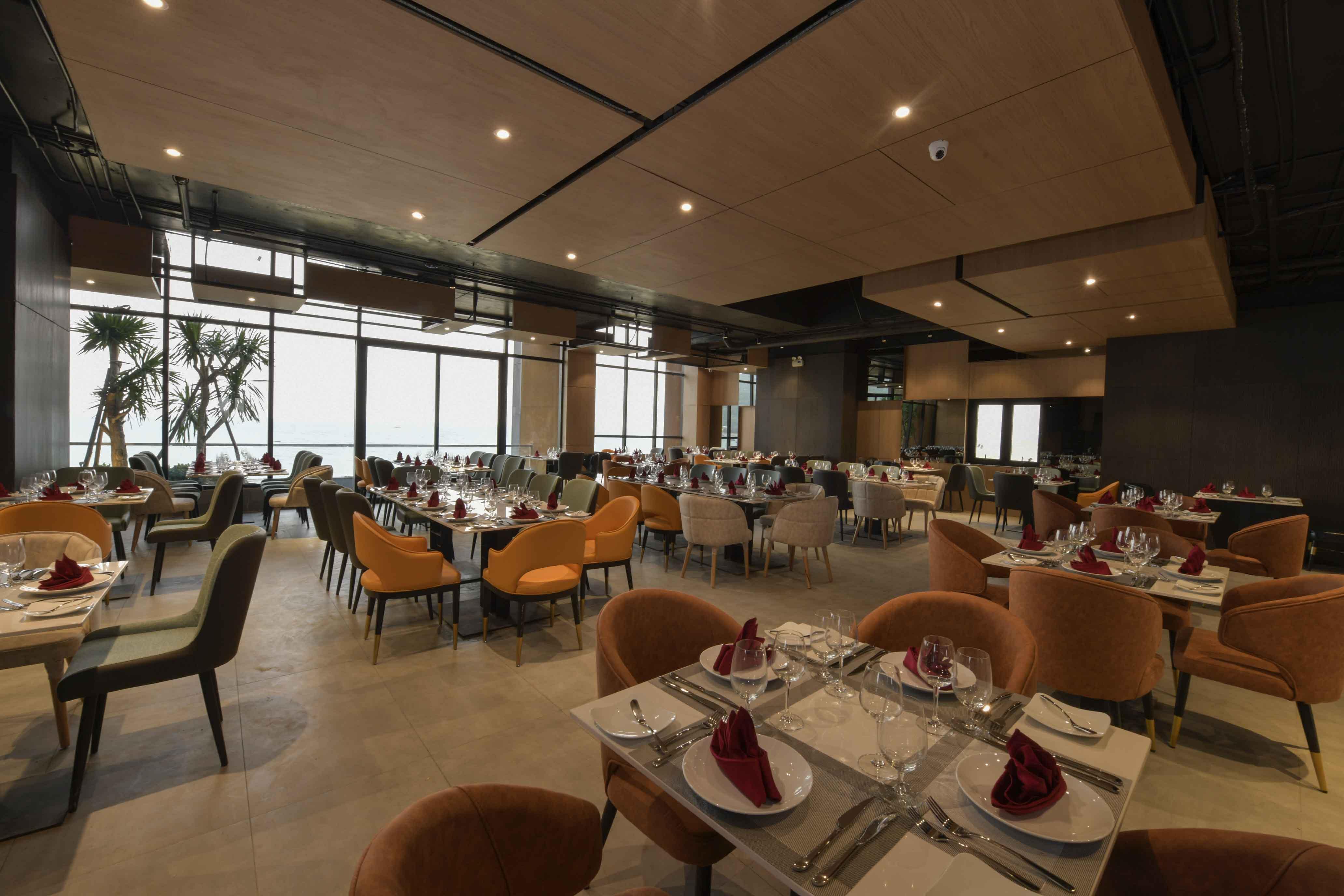 The Code Hotel & Spa Da Nang Exterior photo