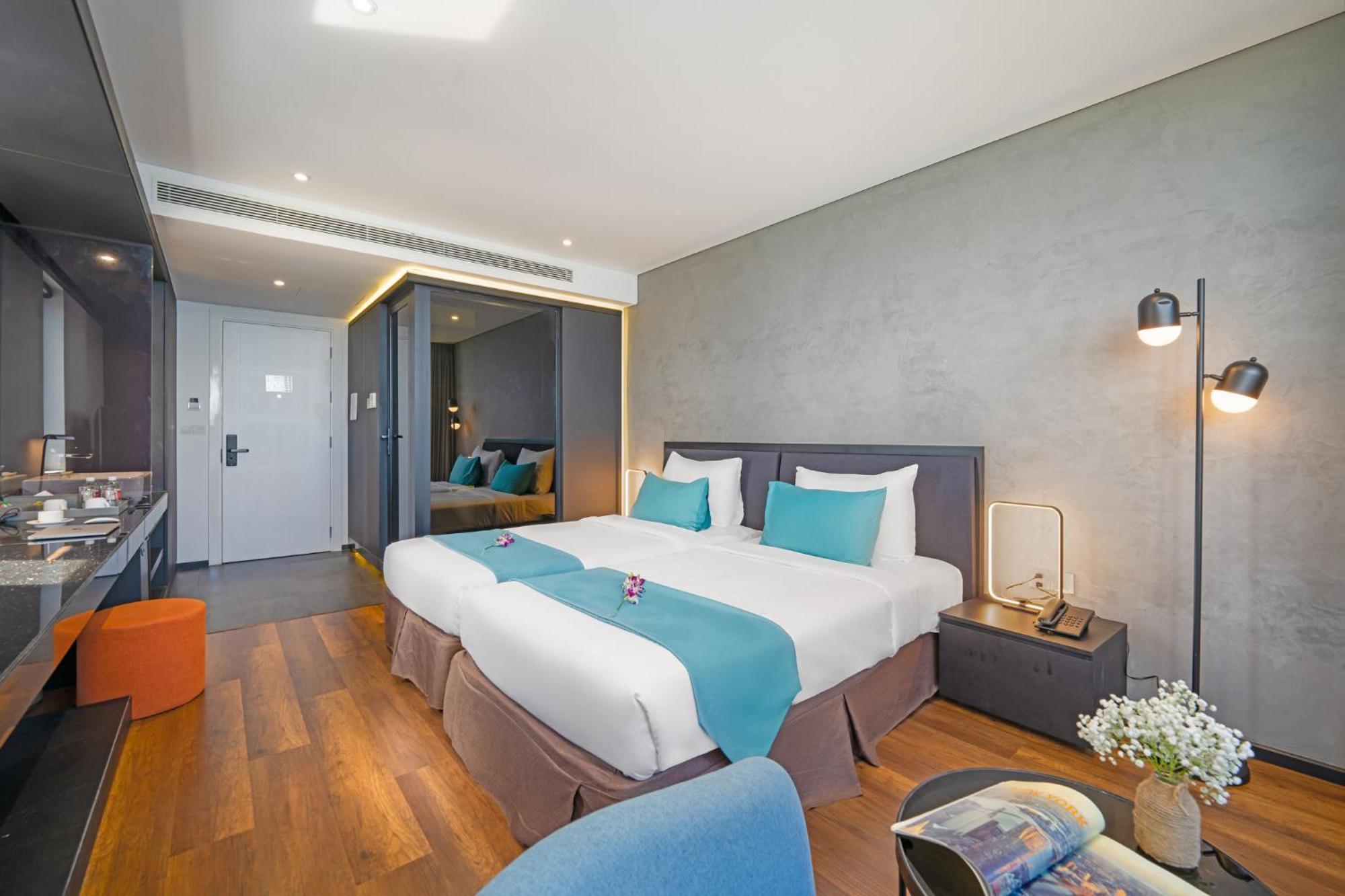 The Code Hotel & Spa Da Nang Exterior photo