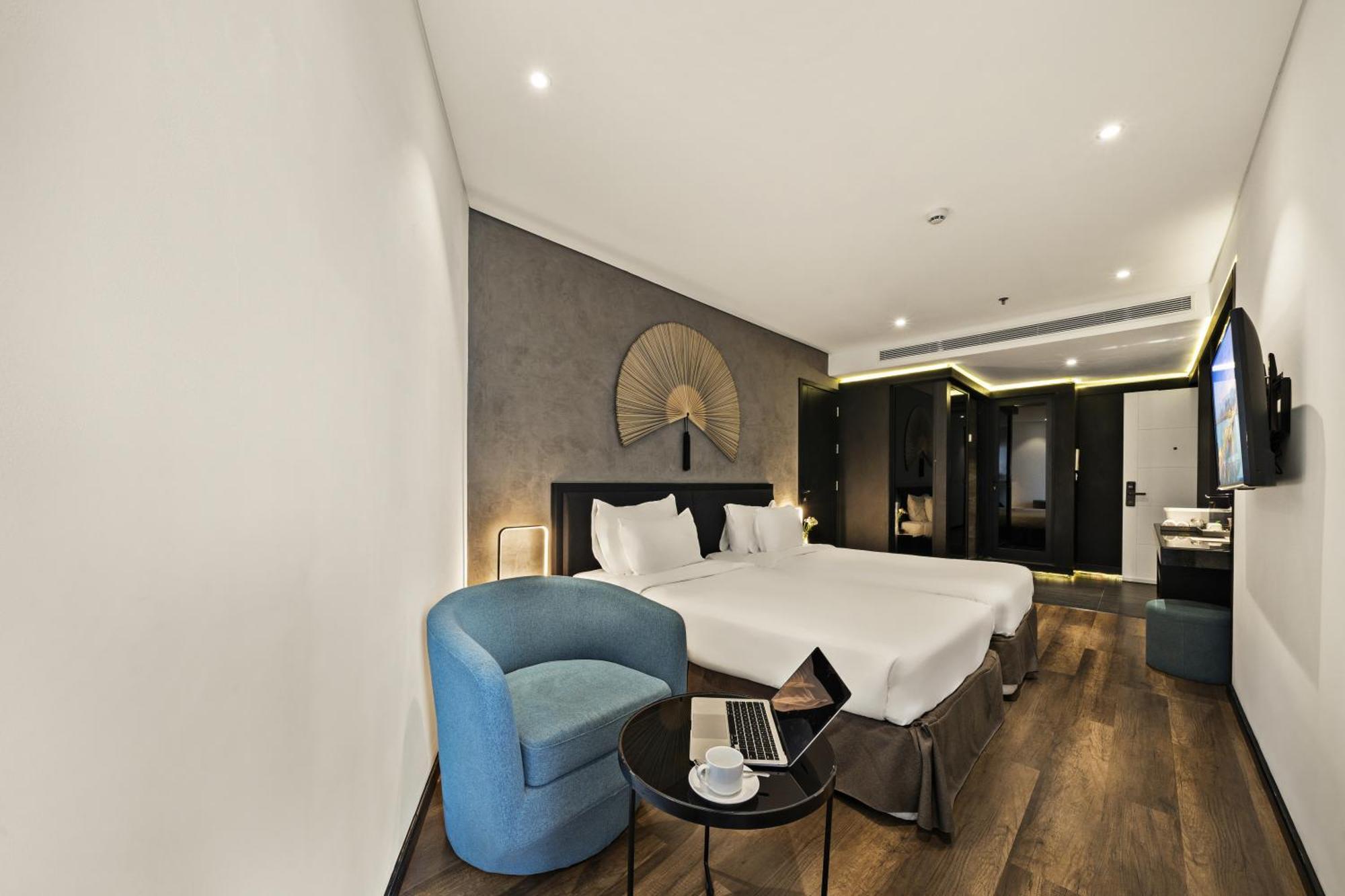 The Code Hotel & Spa Da Nang Exterior photo