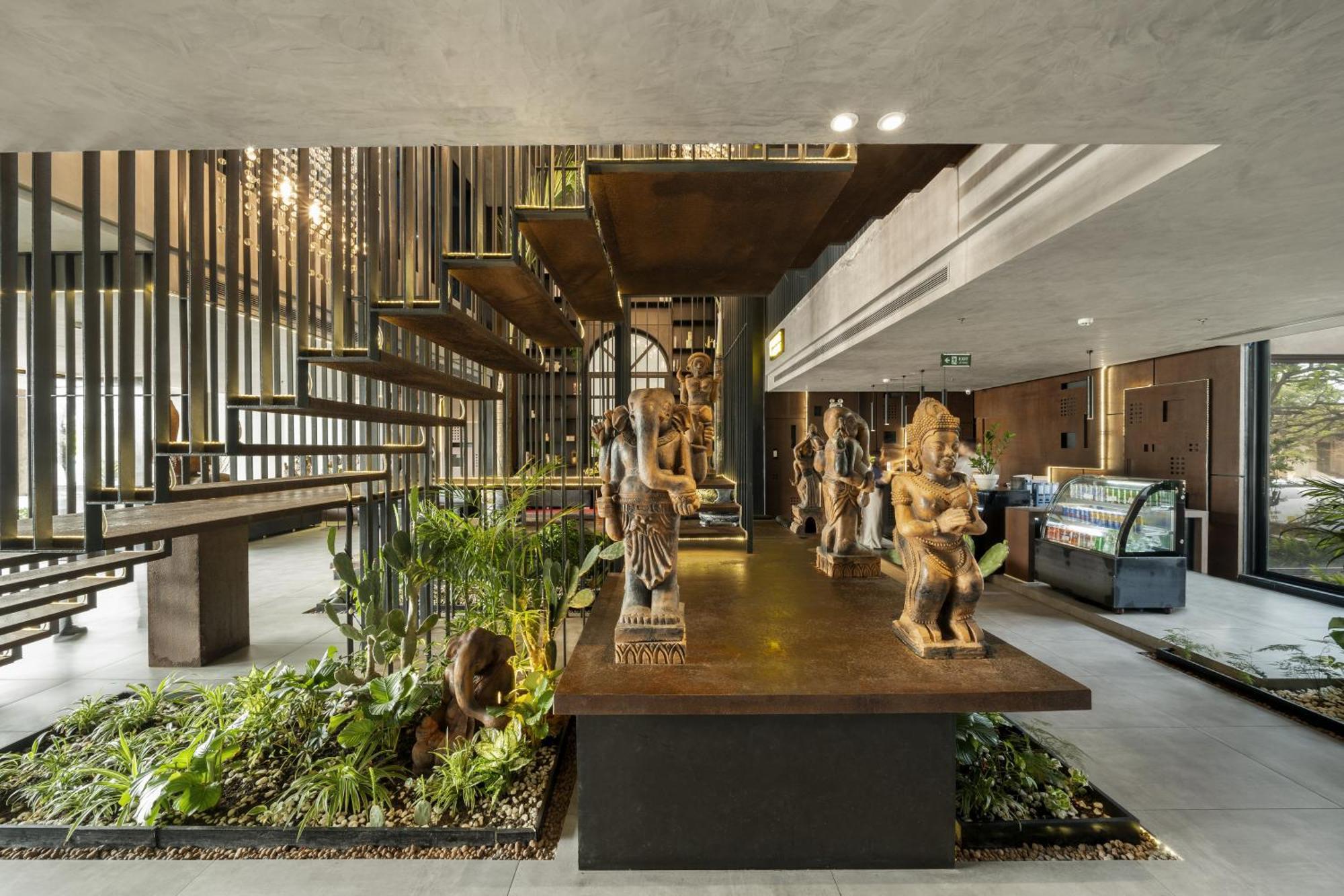 The Code Hotel & Spa Da Nang Exterior photo