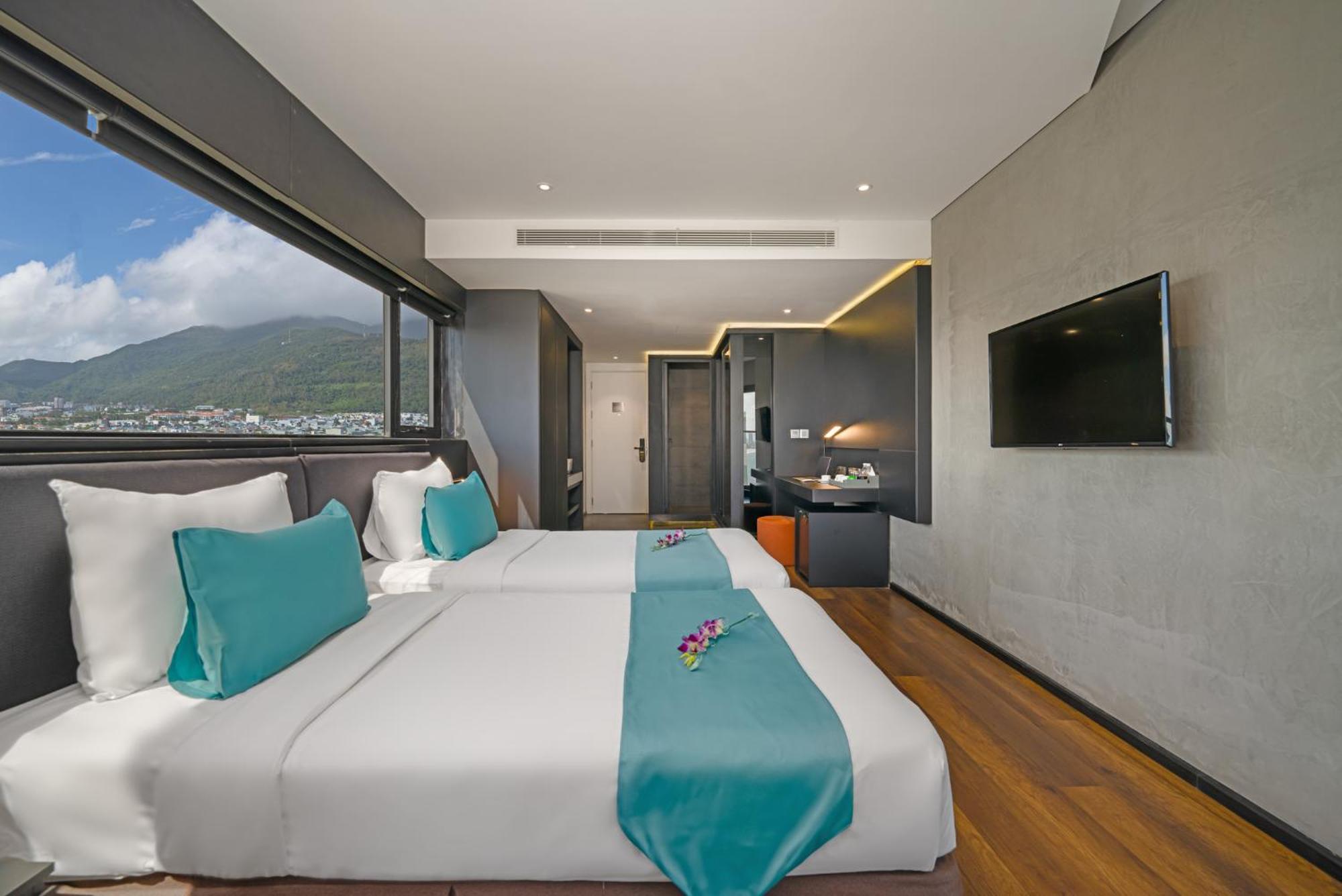 The Code Hotel & Spa Da Nang Exterior photo